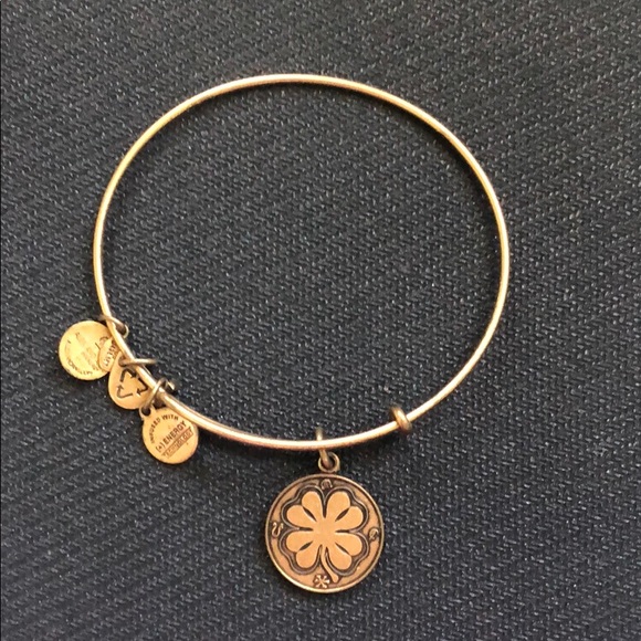 Alex and Ani Jewelry - Alex & Ani 4 leaf clover bracelet